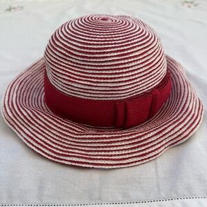 Kokin New York red and white striped straw hat with bow